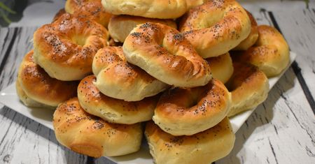 Domowe bajgle z makiem. Banalnie prosty przepis