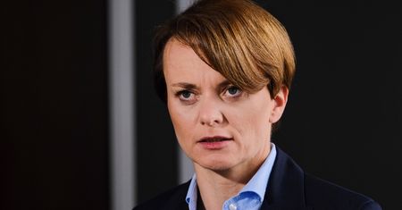 Druga fala kryzysu. Emilewicz: przygotowujemy się na to, żeby przywrócić reżimy