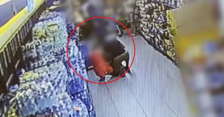 Bohaterski policjant z Brzeska. Uratował dławiące się dziecko