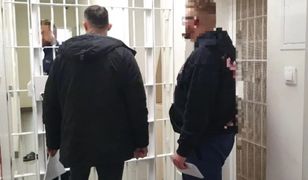 Chuligański wybryk. Rzucił butelką w okno, trafił seniorkę