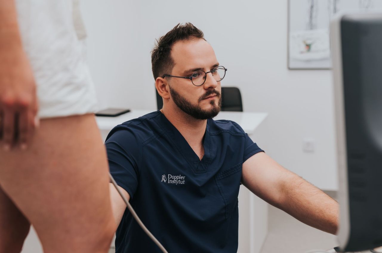 Oleg Nowak jest w trakcie specjalizacji z radiologii