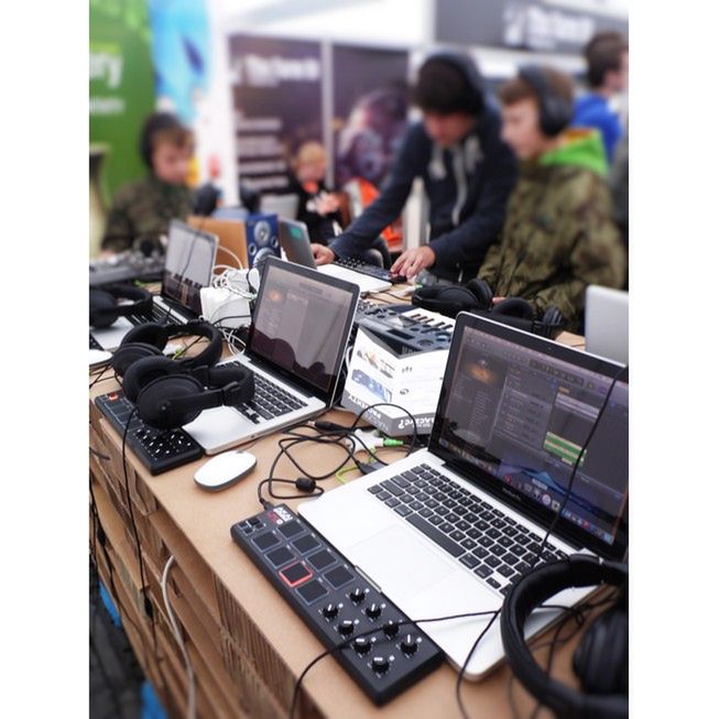 Multimedialne miasteczko plenerowe Media Tent 2015 - relacja z imprezy 2