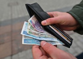 Nowe świadczenie ZUS od 2025 r. wyniesie 2520 zł. Takie warunki trzeba spełnić
