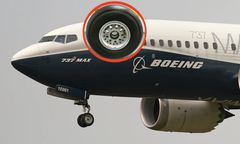 5 ton opon do samolotów. Tak się próbuje obejść sankcje