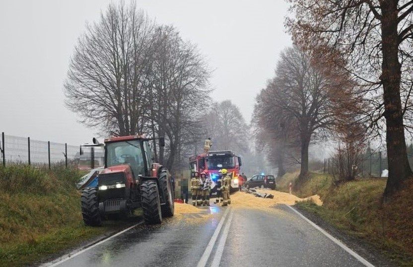 Przeciszów: Kukurydza zablokowała DK44. Ruch kierowany na objazdy
