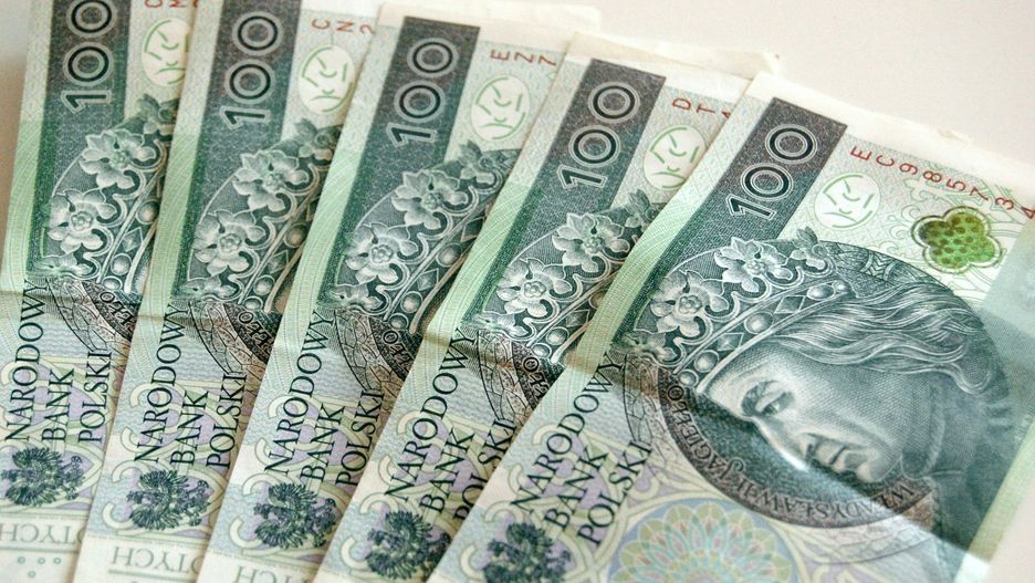 500 plus, pieniądze, waluty, banknoty, 500+, 500, złoty