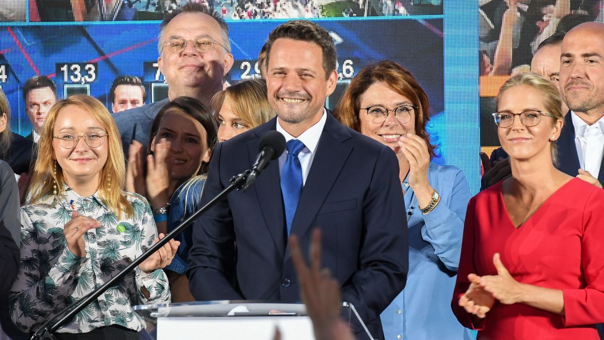 Rafał Trzaskowski wygra w II turze?