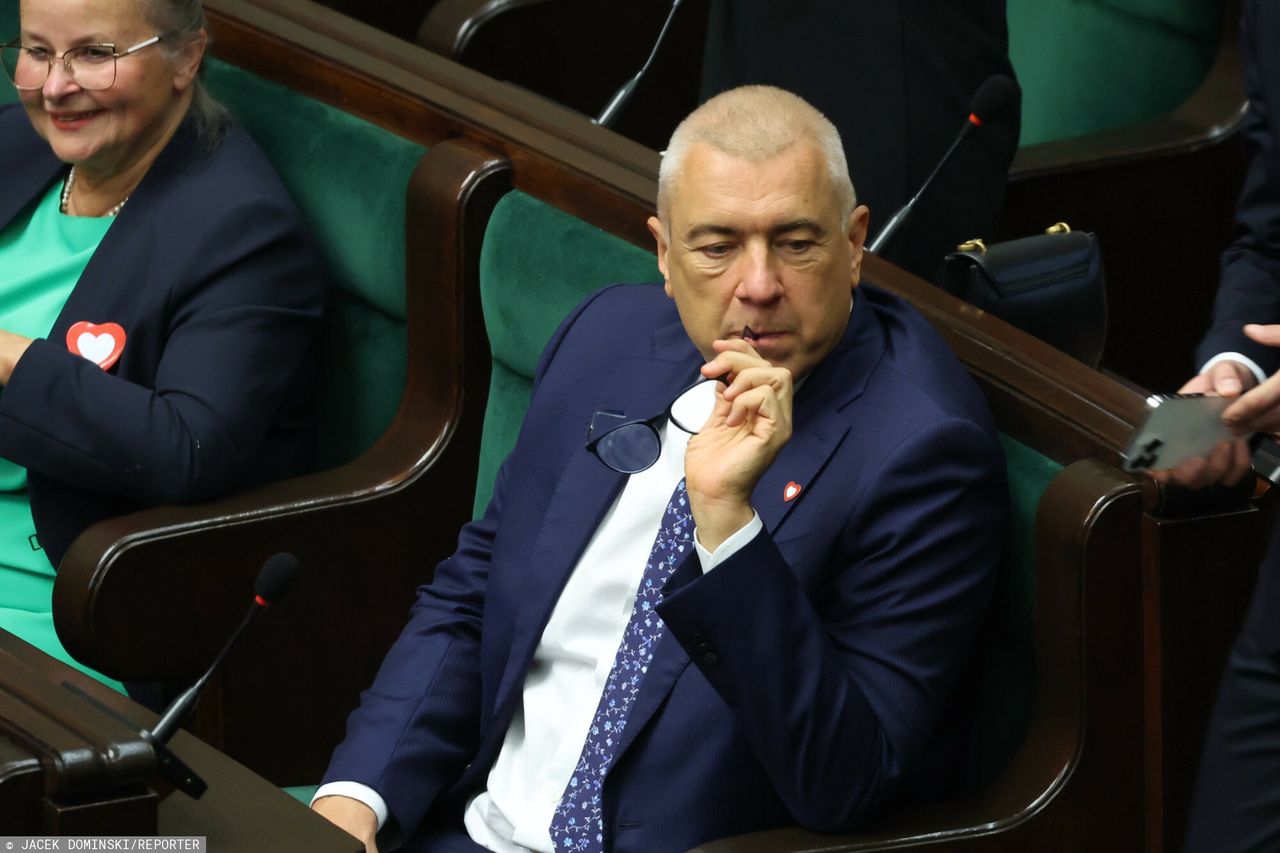Szabla warta tysiące. Zaskoczenie w oświadczeniu Giertycha