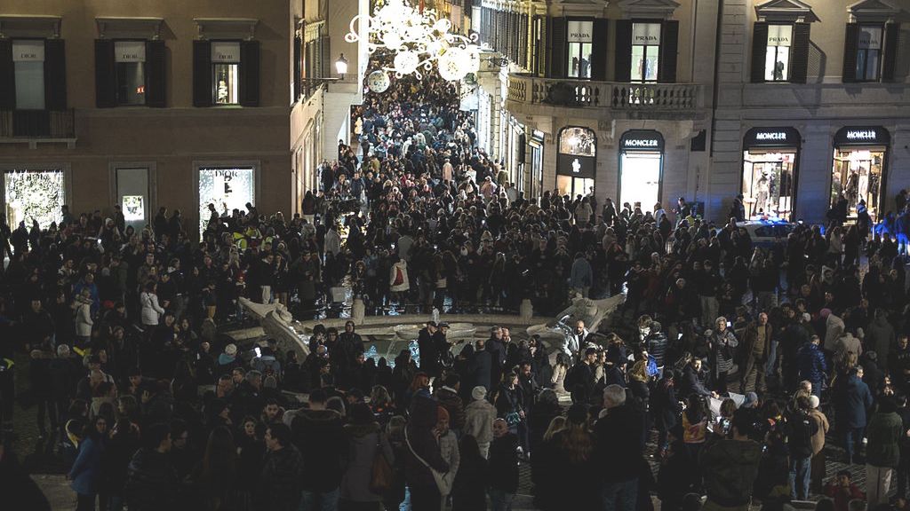 Rzym przyciągnął weekend tłumy turystów