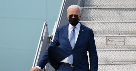 Joe Biden spotyka się z papieżem. Watykan nagle odwołał transmisję
