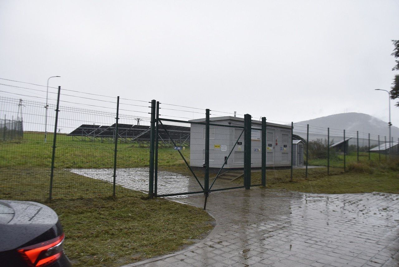 Wałbrzych: Będzie kolejna, duża farmę fotowoltaiczną. Dostarczy energię m.in. do szkół, żłobków, przedszkoli