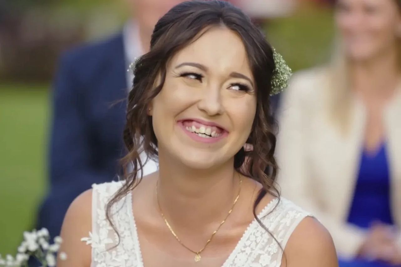 Laura ze "Ślubu od pierwszego wejrzenia" wystawiła na aukcję sukienkę z programu
