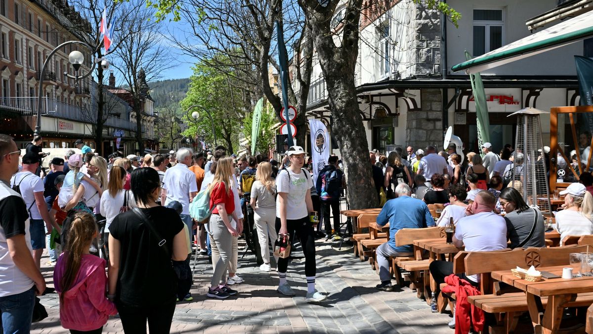 Nauczyciele z całej Polski przyjeżdżają do pracy w Zakopanem