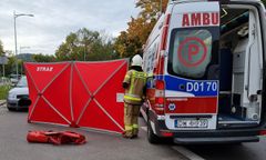 19-latek wjechał w małżeństwo na pasach. Interweniował śmigłowiec