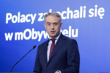 Fałszywe alarmy a rosyjskie służby Gawkowski o zatrzymaniach