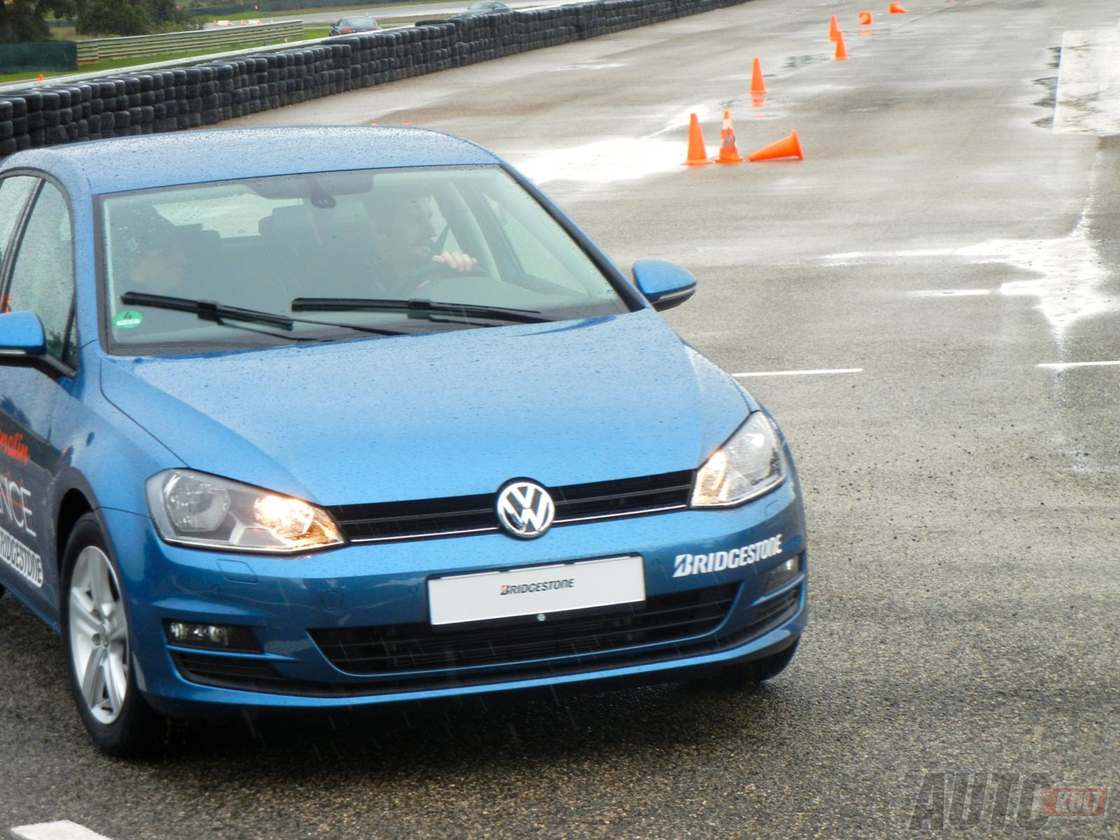 Test opon Bridgestone Potenza Adrenalin RE002 w Ascari Race Resort [galeria] 37
