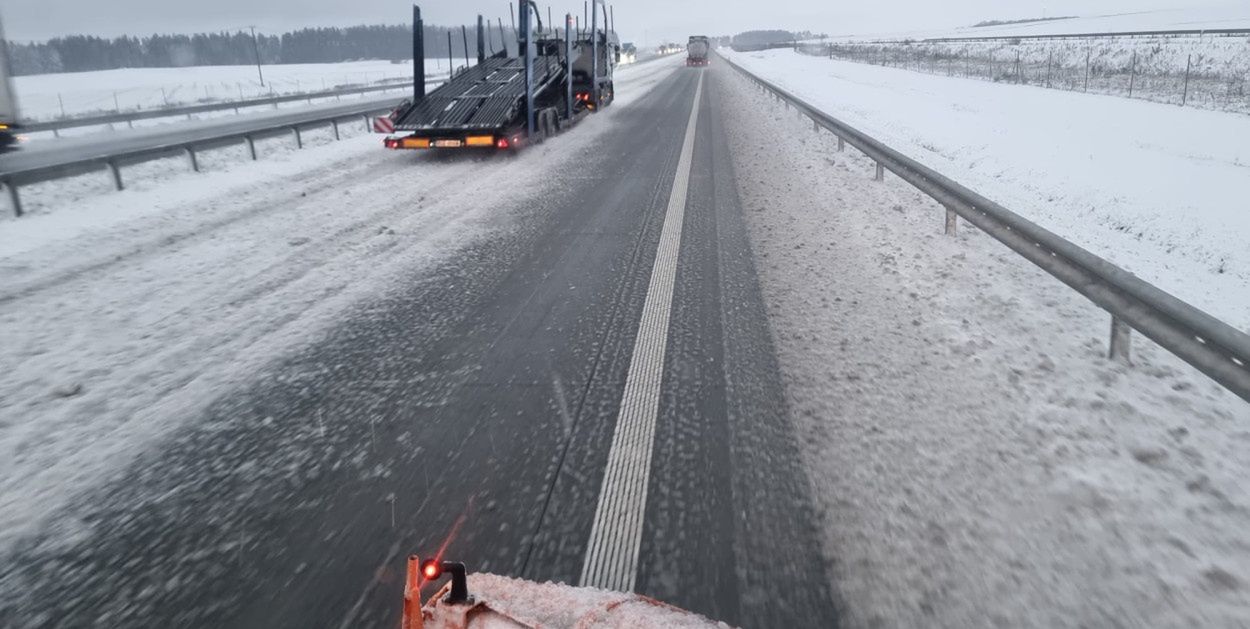 Pow. kolneński: Uwaga kierowcy. Trudne warunki na drogach