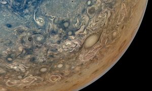 Zajrzeli do wnętrza Jowisza. Zaskakująco dużo tlenu