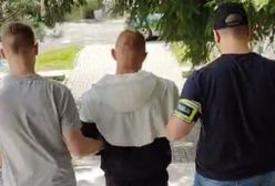 Rozrywał seniorkom uszy. Miał brutalną metodę