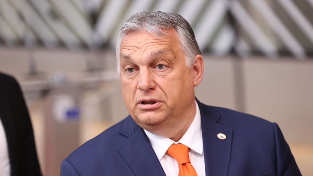 Orban: Działania KE w związku z rzekomym naruszeniem praw LGBT to "chuligaństwo prawne" 