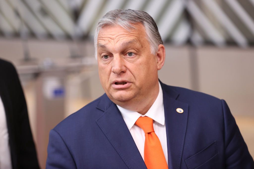 Orbán oskarża KE ws. LGBT. "To prawne chuligaństwo"