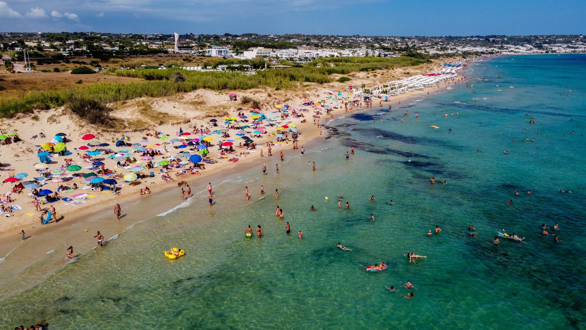 To nie żart. Tyle trzeba zapłacić za miejsce na plaży