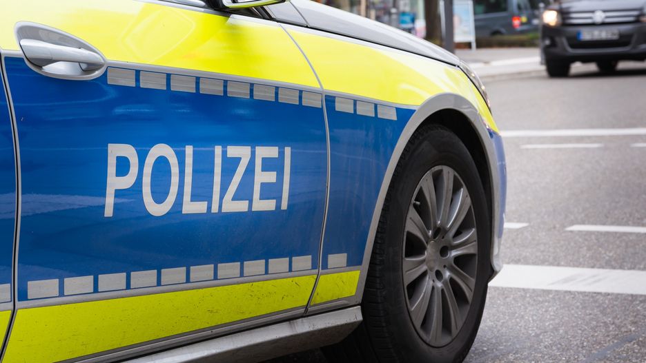 17-latek kilkukrotnie ugodził nauczycielkę nożem