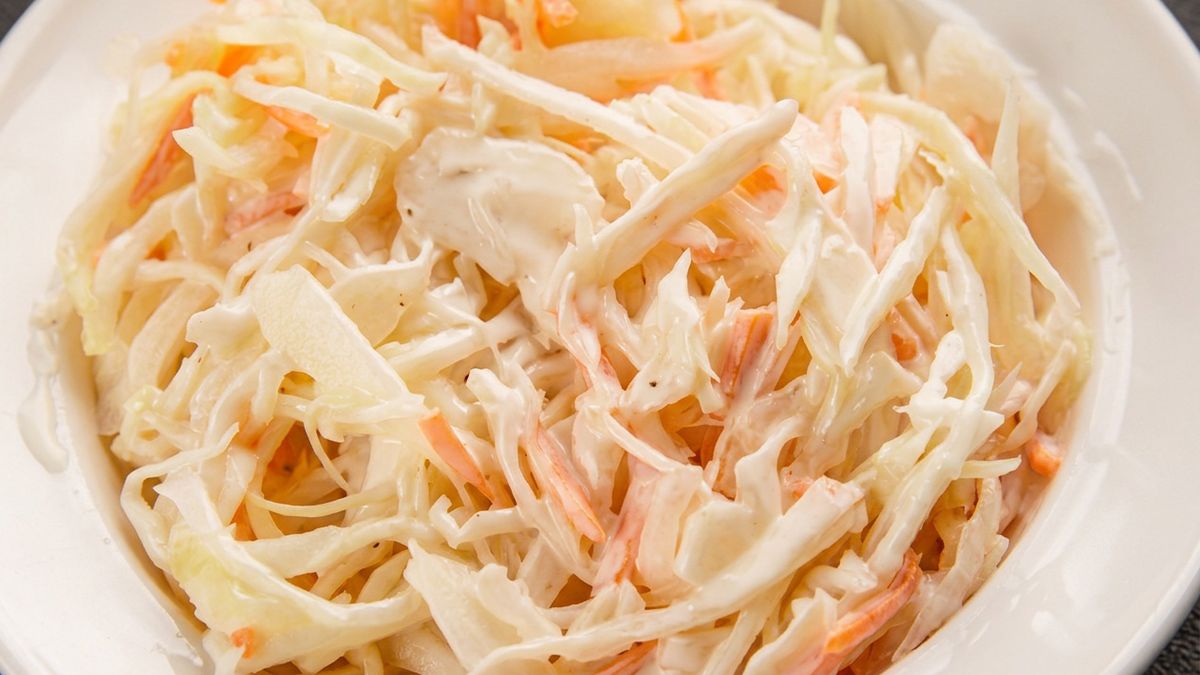 Kiszona kapusta ze śmietaną - przepis