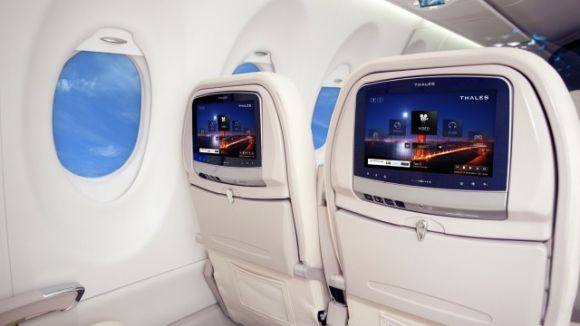 Boeing 787 Dreamliner - Android w przestworzach 1
