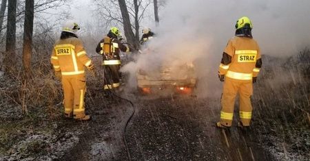 Mazowsze. Makabryczne odkrycie we wraku auta
