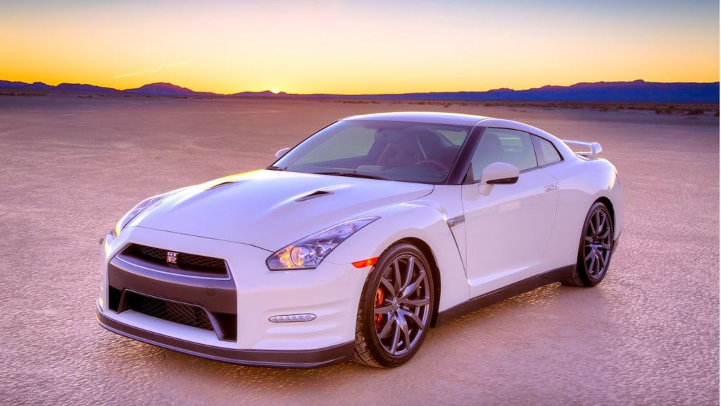 2013 Nissan GT-R - odświeżona Godzilla [galeria] 1
