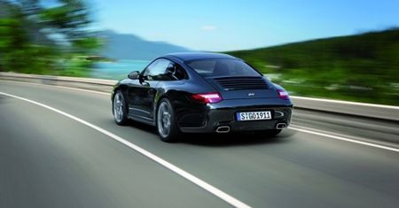 Mroczne Porsche 911 Carrera Black Edition
