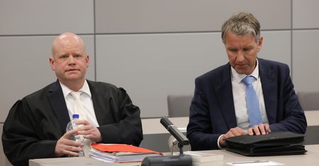 Użył nazistowskiego hasła. Teraz zapłaci karę