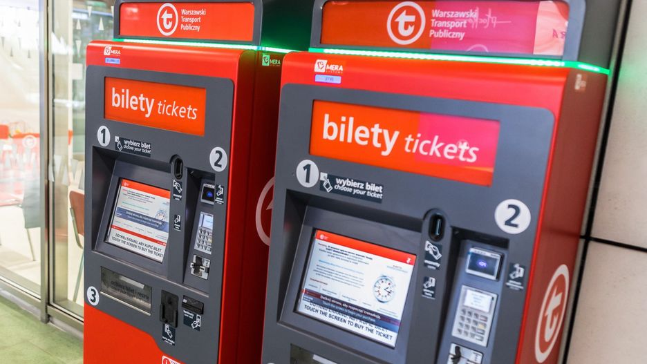 Warszawa. E-hologram należy przedłużyć do końca września