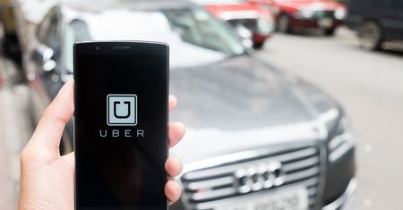 Uber to pralnia brudnych pieniędzy? Przestępcy wykorzystują „przejazdy widmo”