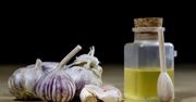 Nalewka z czosnku. Najlepszy sposób na przeziębienie