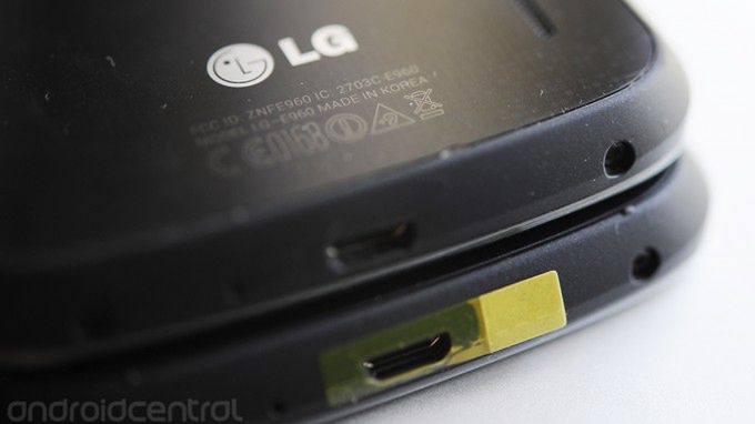 Nexus 4 delikatnie odświeżony. Jak rozpoznać nową wersję? 1