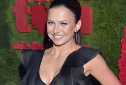 Anna Lewandowska tańczy nad basenem. Spójrzcie tylko na te kocie ruchy!