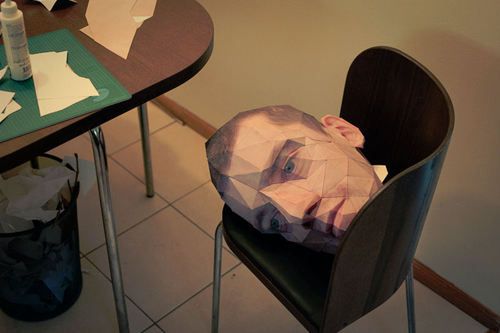 Maska "Big head mode" w wersji "zrób to sam" 3
