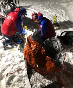 Beskidy. Wyprawa ratunkowa w rejonie Babiej Góry, utknęło jedenastu turystów