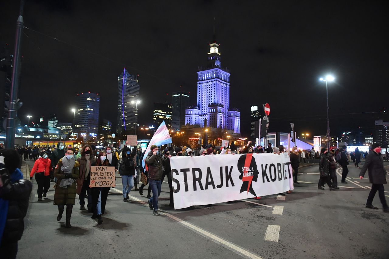 Strajk Kobiet. Kilka pomysłów PO ws. aborcji