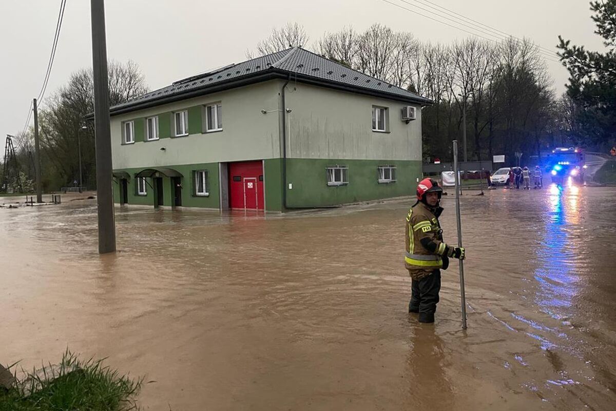 Podtopienia związane z piątkowymi (18.04) burzami w województwie lubelskim