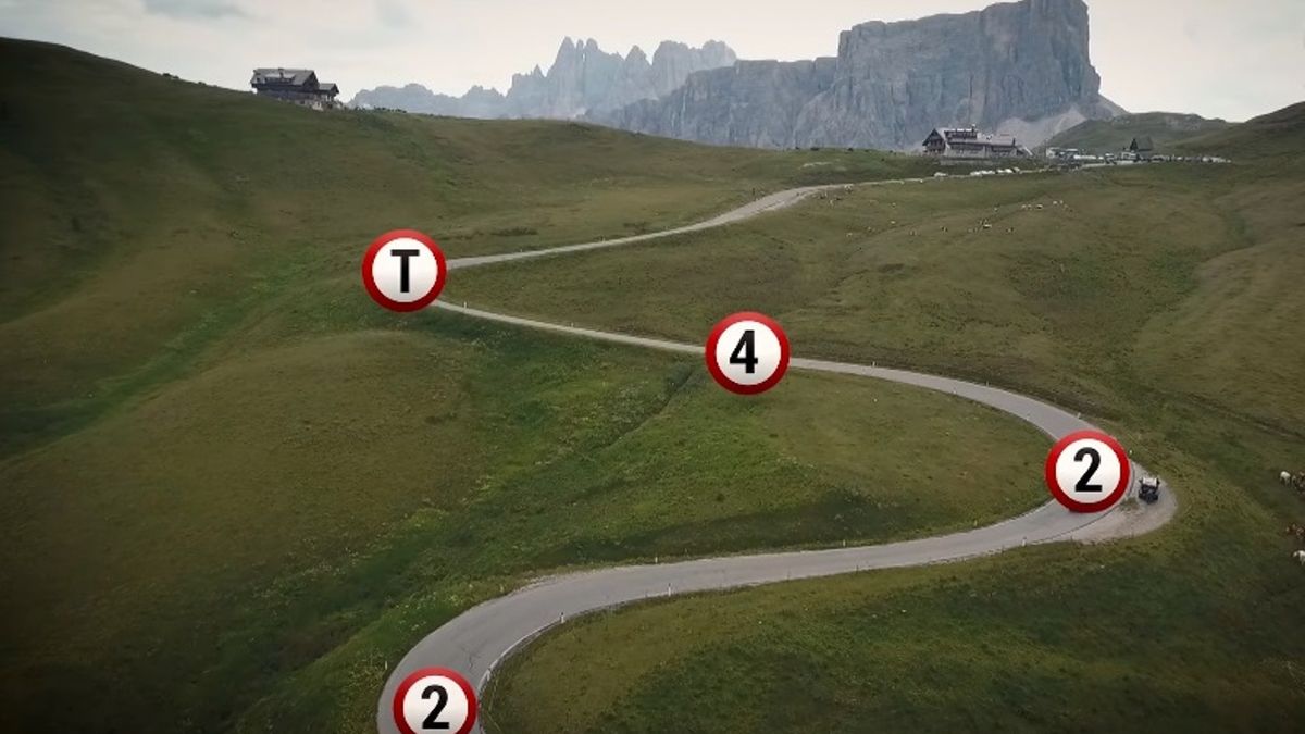 Opis trasy jak na rajdach. Kierowca rekomenduje swoją aplikację