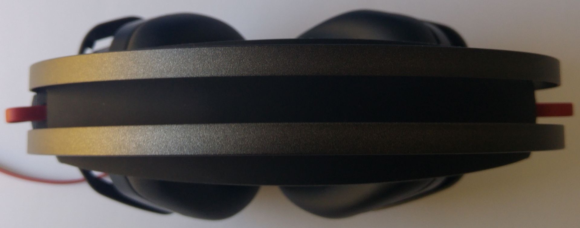 Cooler Master MasterPulse Pro: test słuchawek dla graczy z technologią Bass FX 4