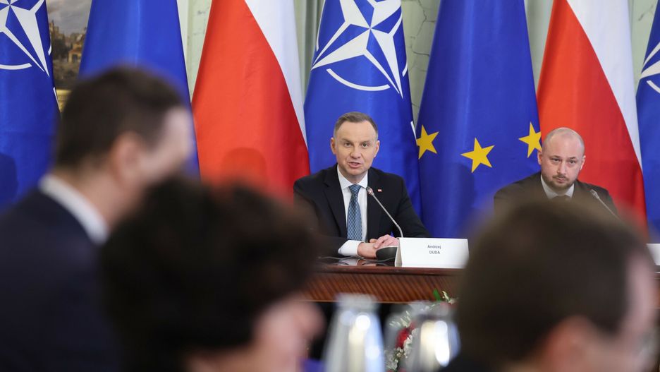 Posiedzenie Rady Bezpieczeństwa Narodowego
24.02.2023 Warszawa Posiedzenie Rady Bezpieczenstwa Narodowego 
fot Jacek Dominski/REPORTER
n/z: Andrzej Duda, Jacek Siewiera
Jacek Dominski/REPORTER