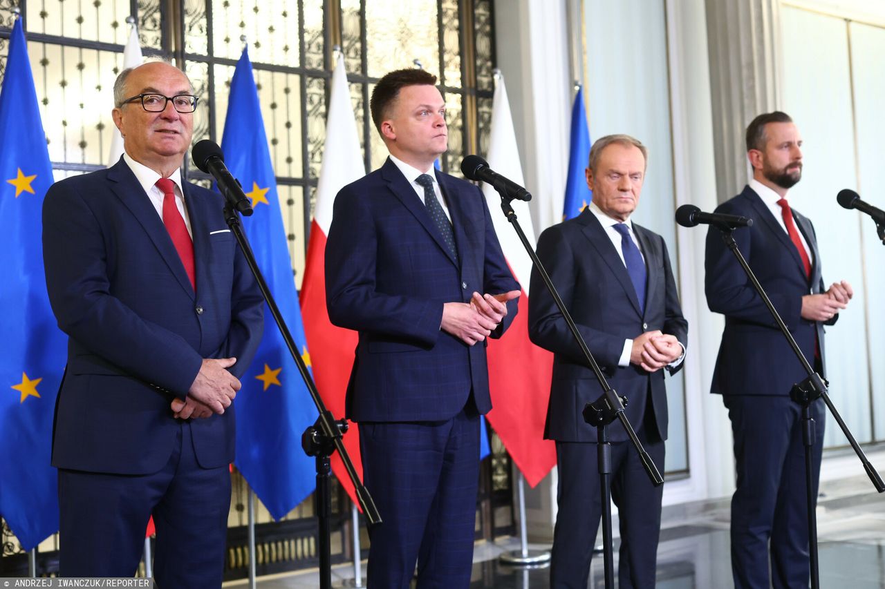 Stanowisko nie dla Hołowni? "Sztuczny problem"