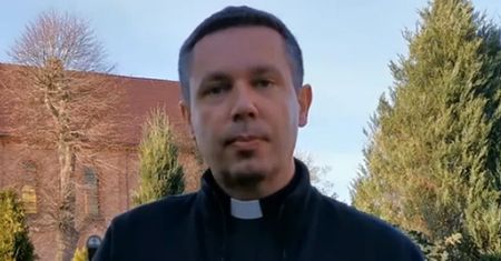 Podsiadło zapowiada apostazję. Ksiądz nie wytrzymał. Zaskakujące słowa