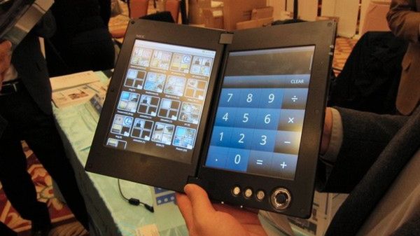 Tablet NEC LT-W Cloud Communicator z dwoma ekranami [wideo] 1