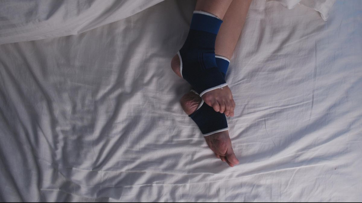 Związek między niedoborem żelaza a zespołem niespokojnych nóg po raz pierwszy opisano w 1953 r.