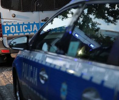 Noworoczny pościg po Warszawie. Uciekając, skasował latarnię